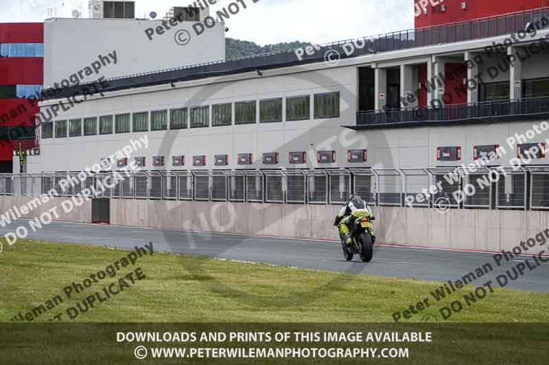 cadwell no limits trackday;cadwell park;cadwell park photographs;cadwell trackday photographs;enduro digital images;event digital images;eventdigitalimages;navarra;no limits trackdays;peter wileman photography;racing digital images;trackday digital images;trackday photos
